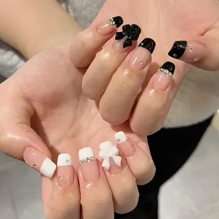 ネイル 鈴木 里奈のネイルデザイン