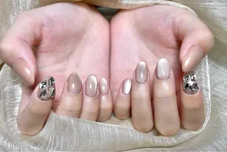 ネイル モナ& あきのネイルデザイン