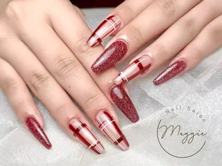 ネイル Maggie Nail🦩のネイルデザイン