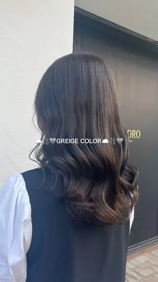 ミディアム カラー KOKORO 中村 朱里のヘアスタイル