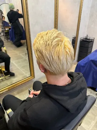 ショート カラー メンズ オルソーヘアー所属・mako /カラーモデル募集中のヘアスタイル