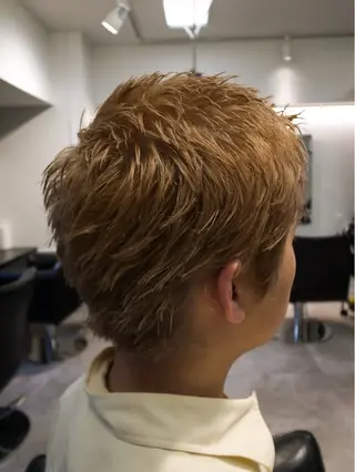 ショート カラー パーマ メンズ INTRO SHIBUYA by Fi-Ne所属・💈メンズフェード 特化DAIYA💈の眉毛・アイブロウイメージ