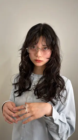 ロング たけもと みさきのヘアスタイル