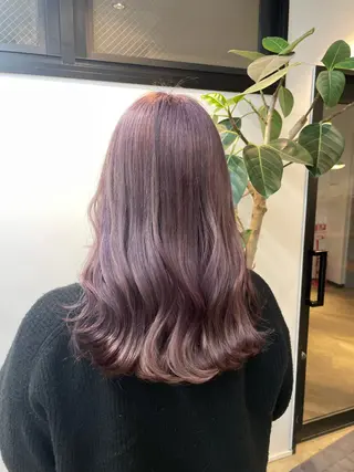 セミロング カラー KOTOMI .のヘアスタイル