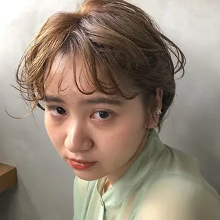 ショート パーマ 幸喜 美咲のヘアスタイル