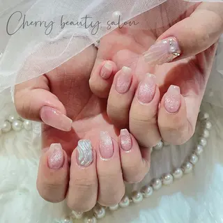 ネイル SAKURA 🍒のネイルデザイン