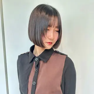 ミディアム カラー ブリーチなし/レイヤ ー特化🌈Tommyのヘアスタイル