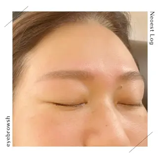 アイブロウ Neoest Log ＋ bell所属・荒川 鈴菜のヘアスタイル