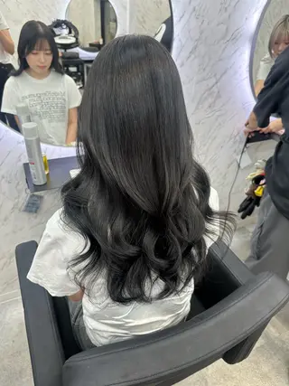 ロング カラー 遠藤沙也加 /レイヤーカットのヘアスタイル