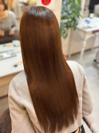 she2大宮 なぎのヘアスタイル