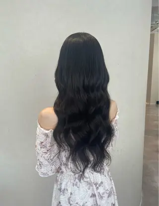 YUE(ユエ)☁️ アユナのヘアスタイル