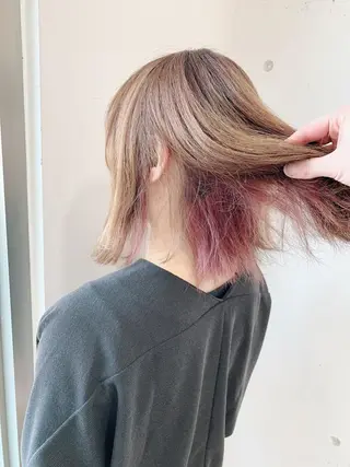 セミロング カラー 白髪ぼかしハイライト 柳川拓哉のヘアスタイル