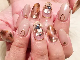ネイル K. Harukaのネイルデザイン