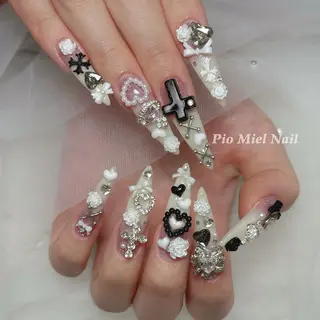 ネイル Pio Mielのネイルデザイン