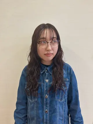 セミロング ミ ユのヘアスタイル