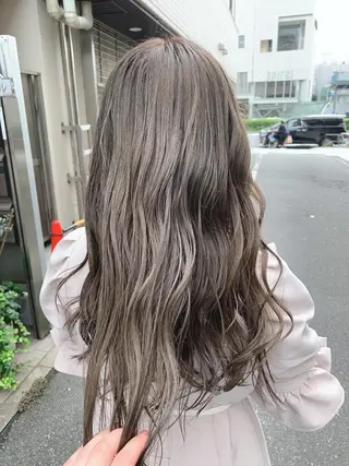 カラー 🌿earth亀有店 【緑髪のノブ】🌿のヘアスタイル