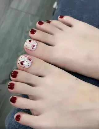 ミディアム ガー NAILのネイルデザイン