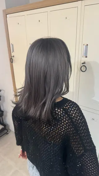 セミロング カラー 藤田 紋芽 Jr.stylistのヘアスタイル