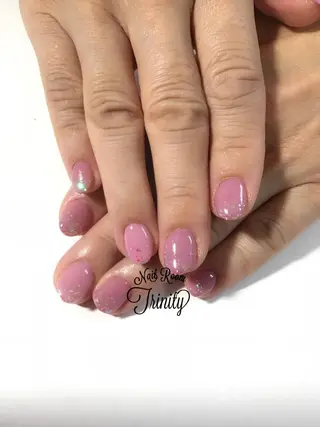 ネイル Trinity staffのネイルデザイン