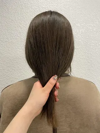 ミディアム カラー 渋谷 留菜のヘアスタイル