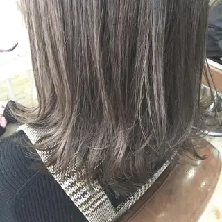 ミディアム カラー HAUS 片山みほのヘアスタイル