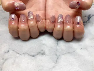 ネイル ネイルリボン 伊藤のネイルデザイン