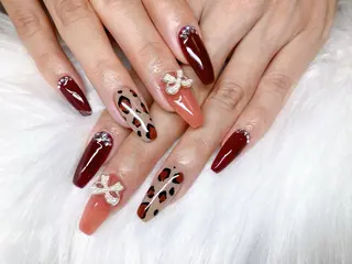 ネイル ECLAT エクラ所属・寺山 千鶴のネイルデザイン