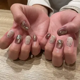 ネイル liberté所属・liberté🫧 新小岩のネイルデザイン