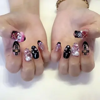 ネイル 💎🐰 saki. m 🐰💎のネイルデザイン