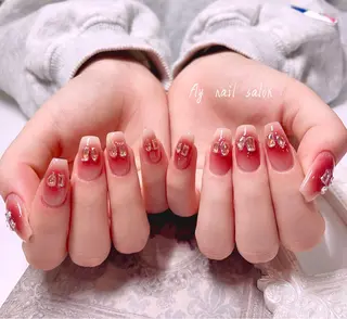 ネイル FLY Nail Salonのネイルデザイン