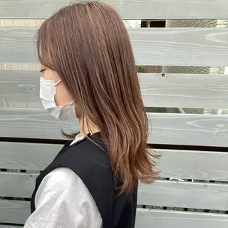 ロング カラー フルールドソレイユ所属・♡ナナコ♡ レイヤー/艶髪のヘアスタイル