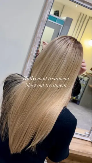 ロング ブリーチ/ストレート ダブルカラーtetoのヘアスタイル