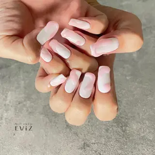 ネイル nailstudio eviz新宿店のネイルデザイン