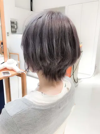 ショート カラー Days 透明感カラーのヘアスタイル