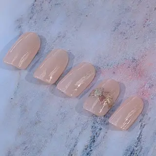 ネイル 6RokuHair（ロクヘアー)所属・門川 茉奈美のネイルデザイン