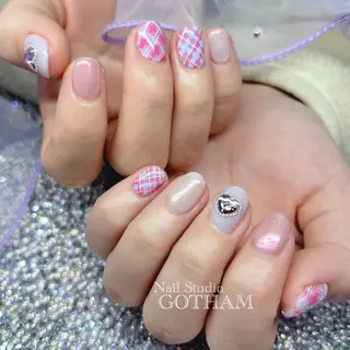 ネイル Nail Studio GOTHAM所属・高円寺駅からすぐ🌈 ネイルGOTHAMのネイルデザイン