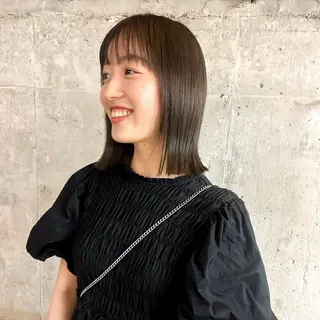 セミロング カラー myu 🐈‍⬛のヘアスタイル