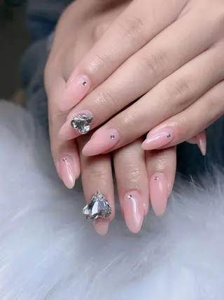 ネイル Lumi Nail 新大久保3‘のネイルデザイン