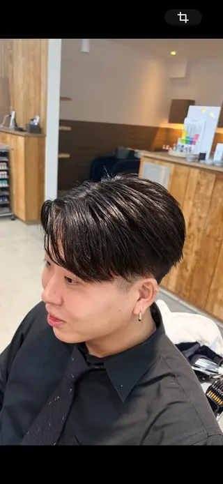 メンズ 若原 絃汰のヘアスタイル