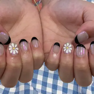 ネイル sharesalon    room59所属・nozomi 🌙のネイルデザイン