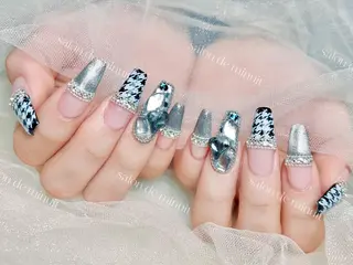 ネイル Momo 🤍のネイルデザイン