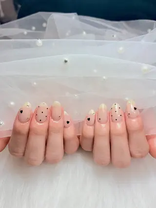 ネイル 𝐴𝑘𝑎𝑟𝑖 🤎のネイルデザイン