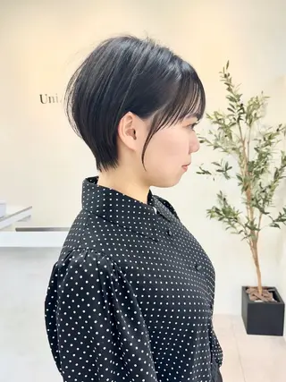 ショート レイヤー×縮毛矯正 深見 拓のヘアスタイル