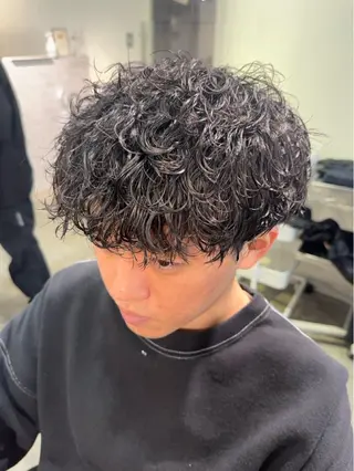 ショート パーマ メンズ AMRITA所属・men'sｶｯﾄ ﾊﾟｰﾏ🫧ｼｵﾝのヘアスタイル