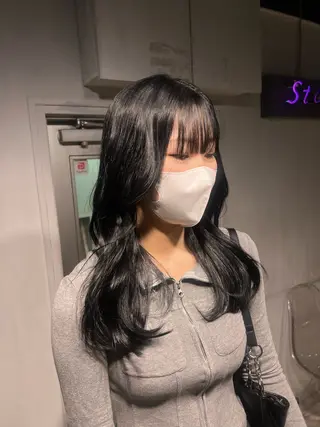 ロング カラー NANAMI🩵 大人可愛い韓国ヘアのヘアスタイル