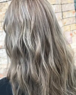 ロング カラー 🌿nudeカラー/ レイヤー/藤原🌿のヘアスタイル