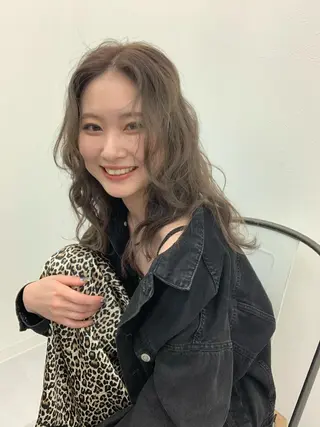 ロング カラー レイヤー ハイトーン 暖色⭐︎KANAKOのヘアスタイル