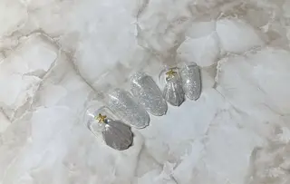 ネイル andulte MAIのネイルデザイン