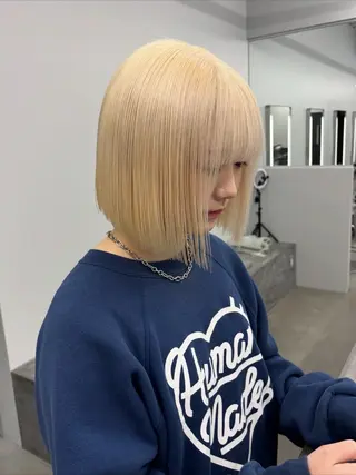 ショート カラー ROCCO3rd / りんなのヘアスタイル