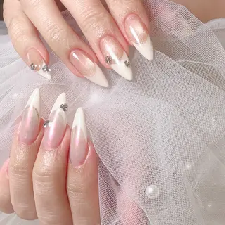 ネイル EmaNail天満橋店所属・EmaNail Risaのネイルデザイン